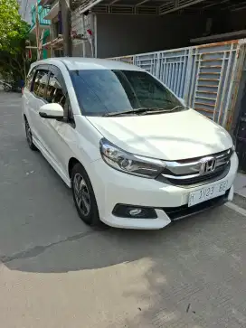 Mobilio E CVT 2020 Facelift