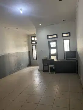 Dijual Rumah di Area Sukaati Batununggal Bandung