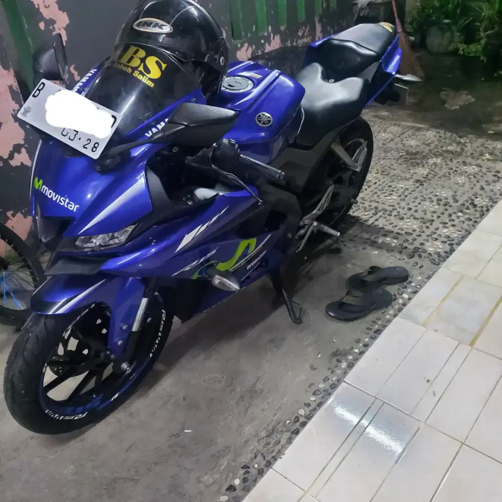 YAMAHA R15 TAHUN 2018 ( MOVIE STAR EDTION )