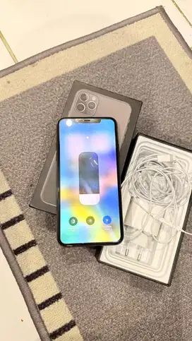 Dijual Iphone 11 Promax 64GB Grey Terdaftar Mulus Lengkap