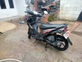 Honda beat fi 2012 pajak on