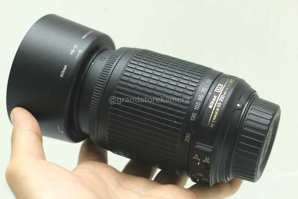 Lensa Tele Nikon 55-200mm VR