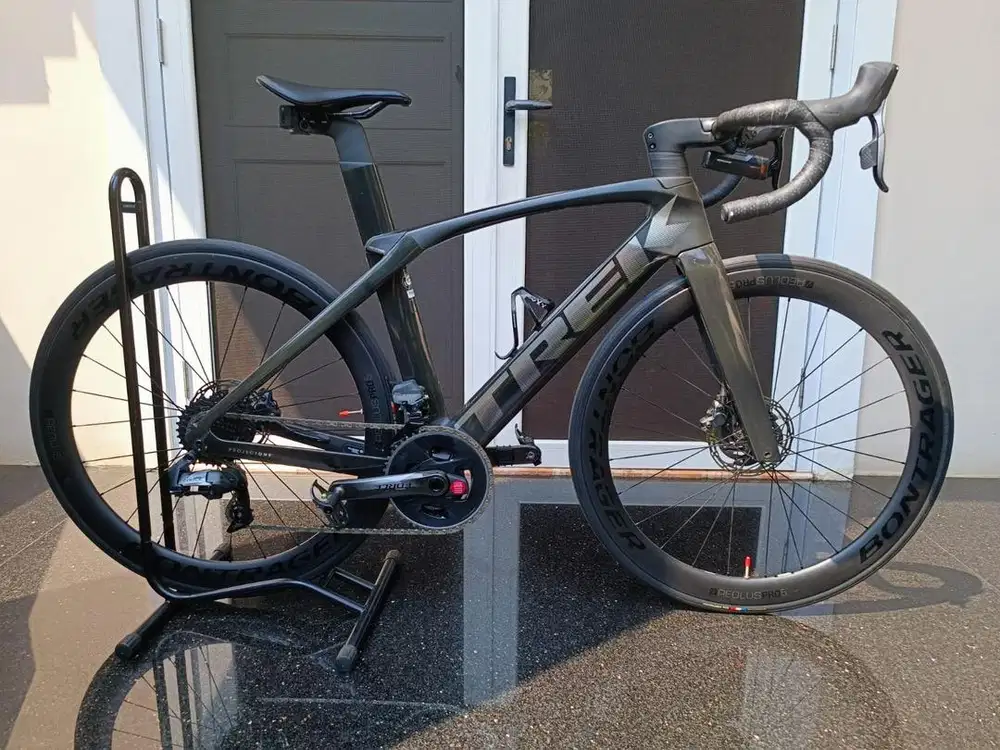Sepeda United Road Bike TREK MADONE. SR 6, LIMITED EDITION