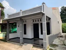 Disewakan rumah dalam kota, lokasi strategis di Cacaban Magelang