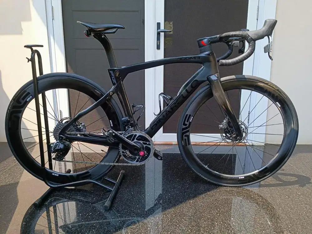 Sepeda gunung ROADBIKE PINARELLO F12
