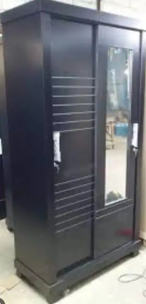 Lemari baju 2 pintu