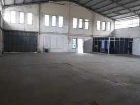 Dijual gudang Jl. Cibolerang LT/LB : 830/540m2