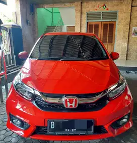 DIJUAL HONDA BRIO SATYA 1.2 MATIC WARNA MERAH TH. 2022