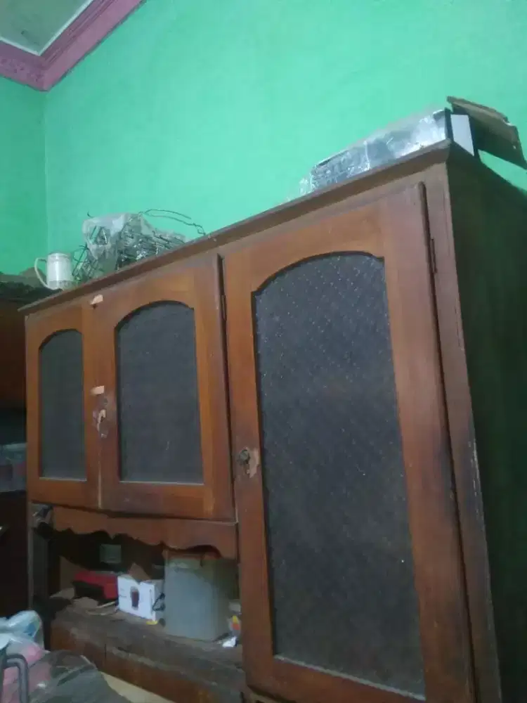 Dijual Bufet Bekas