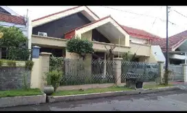 RUMAH DHARMAHUSADA INDAH DEKAT UNAIR, GM, ROW 3 MOBIL