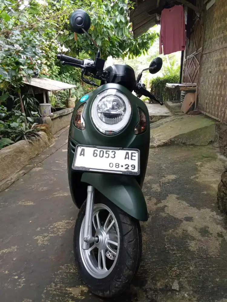 HONDA SCOOPY PRESTIGE 2024