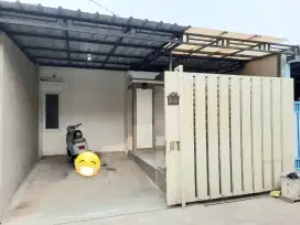Disewakan rumah grand imperium Weru