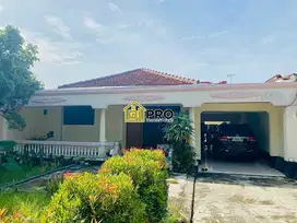 Rumah luas pinggir jalan ciracas dekat sma PKP