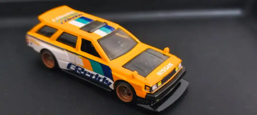 Dibeli diecast kolektor pensiun
