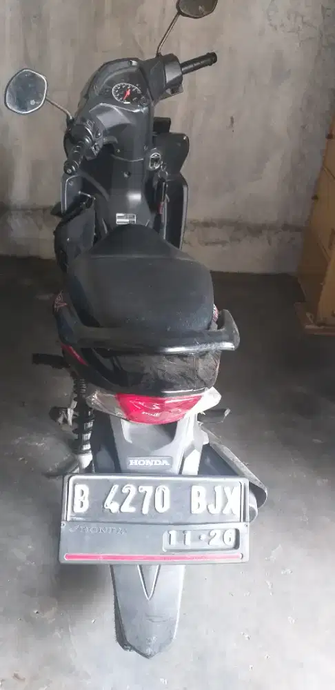 Dijual motor revo tahun 2016 atas nama PT