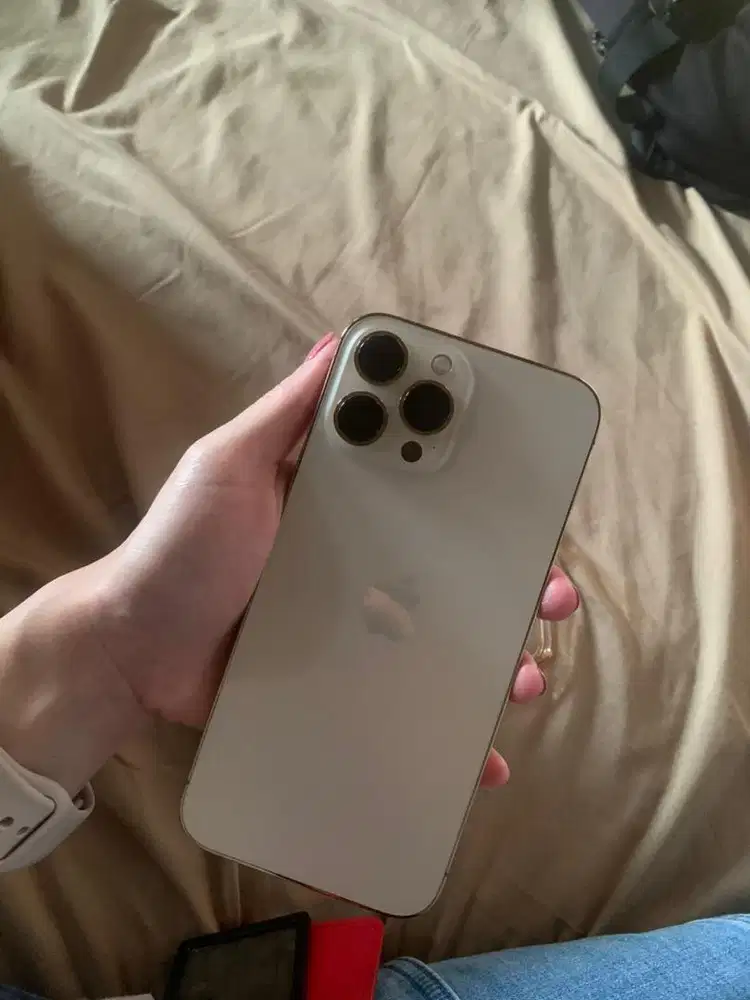 Iphone 13 pro max 256gb gold