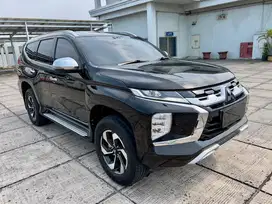 MITSUBISHI PAJERO SPORT DAKAR 2024 HITAM ISTIMEWA TT 2023