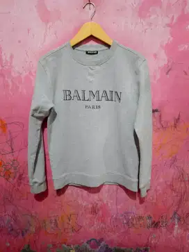 Bismillah, dijual crewneck Balmain Paris original