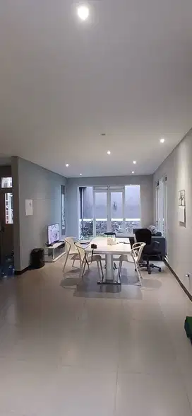 Dijual Rumah Full Renov di Kota Baru Parahyangan Siap Huni