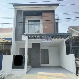 Rumah Antik Siap Huni Di Dalam Cluster Harapan Indah 2 Bekasi