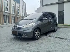 HONDA FREED 1.5 PSD AT 2013