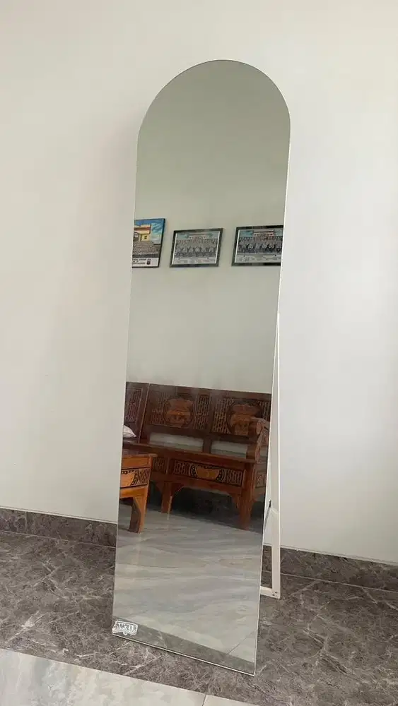 kaca stand kamar (furniture)