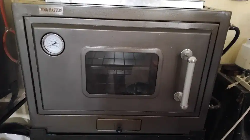 Oven GAS BIMA MASTER like new