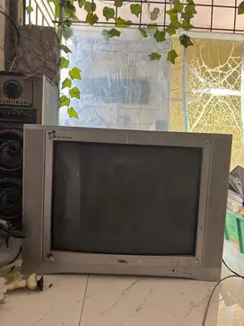 TV TABUNG MERK TCL Mati
