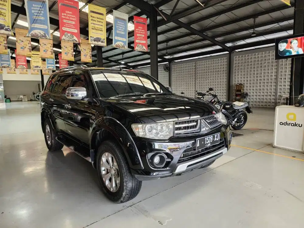 Mitsubishi Pajero Exceed AT 2015