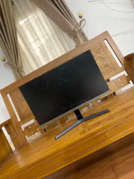 MONITOR SAMSUNG 24 INCH (BLANK HITAM)
