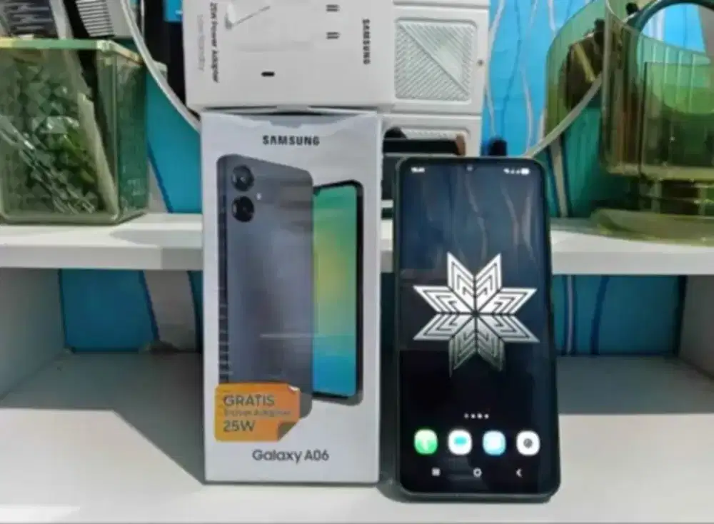 Samsung A06 ram 4+4/64