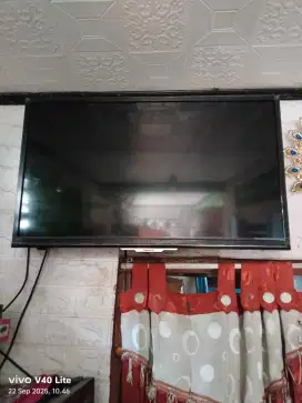 TV panasonic led 32inci