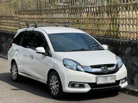 Mobilio E KM 80rb Prestise Matic 2014 putih