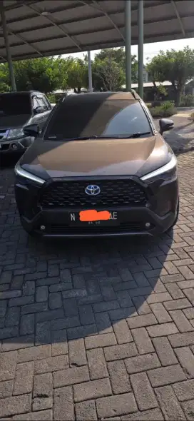 Toyota Corolla Cross 1.8 Hybrid AT 2021. Coklat. Terawat. Pribadi