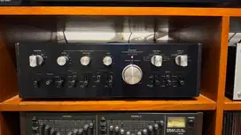 Amplifier Sansui 7900