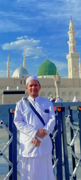 butuh kerjaan driver atau travel umroh haji