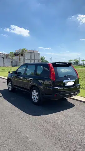 Nissan X-Trail 2010 Bensin