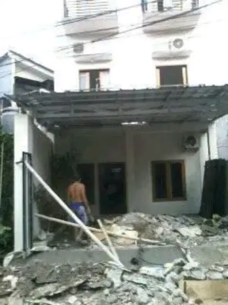 Spesialis atap bocor dan pemasangan bajaringan dan renopasi rmh dll
