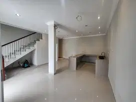 RUMAH SIAP HUNI SUDAH PENGEMBANGAN KOMPLEK CITRALAND GAMA CITY