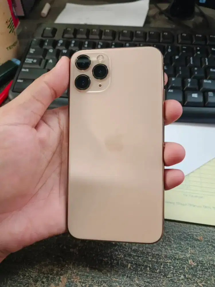 Iphone 11 pro 256 gb resmi bea cukai