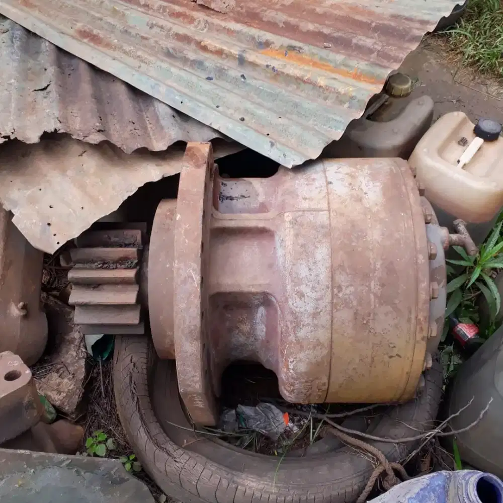 swing motor assy komatsu pc 1000