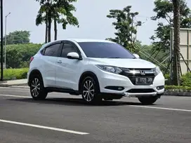 Pajak Panjang TDP 5jt HRV E at Matic 2016 Putih Siap Pakai Masih Mulus