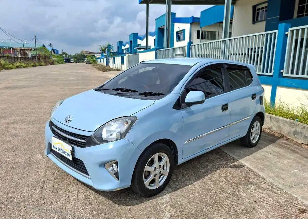 TOYOTA AGYA 1.0 G AT 2013