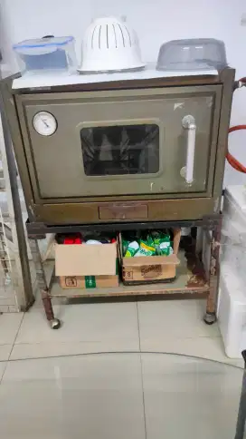 DIJUAL SIAPA CEPAT DIA DAPAT,OVEN MERK PLATINUM