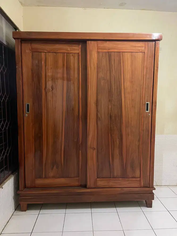 Lemari Jati Pintu sliding