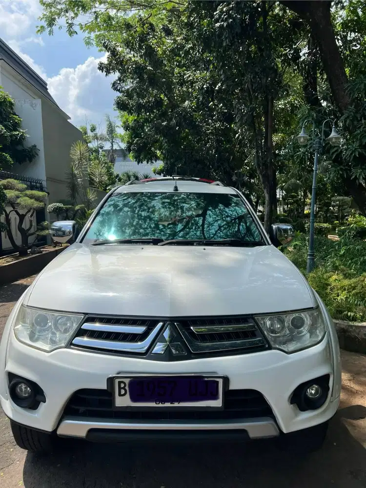 Butuh Cepat! Jual Pajero Sport Exceed 2014 Harga Termurah di Kelasnya