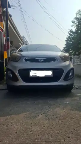 Dijual mobil bekas