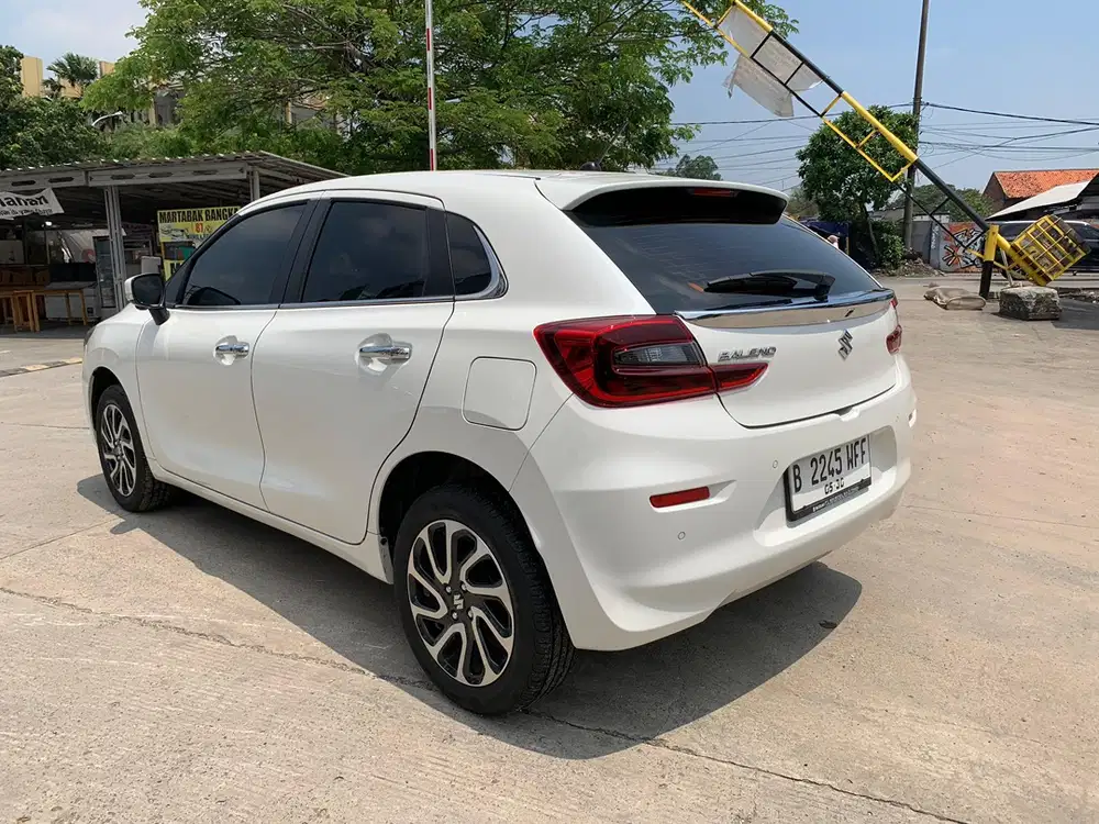Suzuki Baleno 2024 Bensin