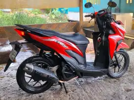 Jual Motor Vario 125 w/Merah Desember 2018