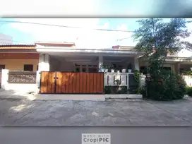 Dijual rumah depan taman di BJI Mekar Sari depan taman, Bekasi Timur